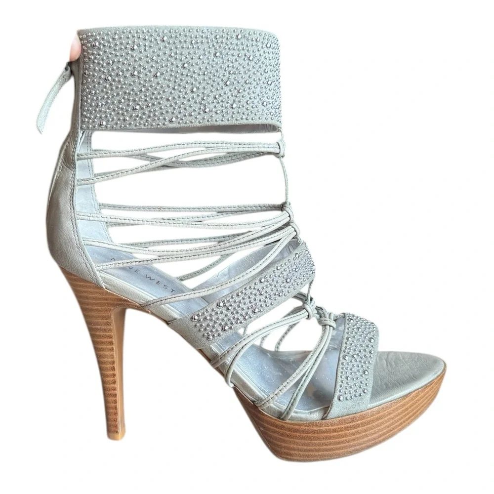 👠 NWOB! Nine West Inquisat Grey Strappy Sexy Platform Heel Women's Size 8